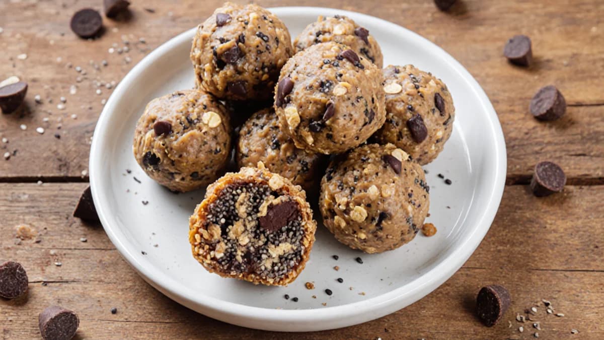 Almond Butter Energy Bites