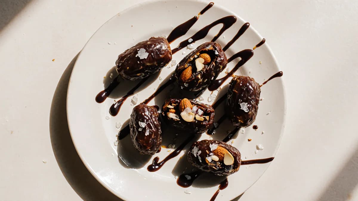 Almond-Stuffed Dates